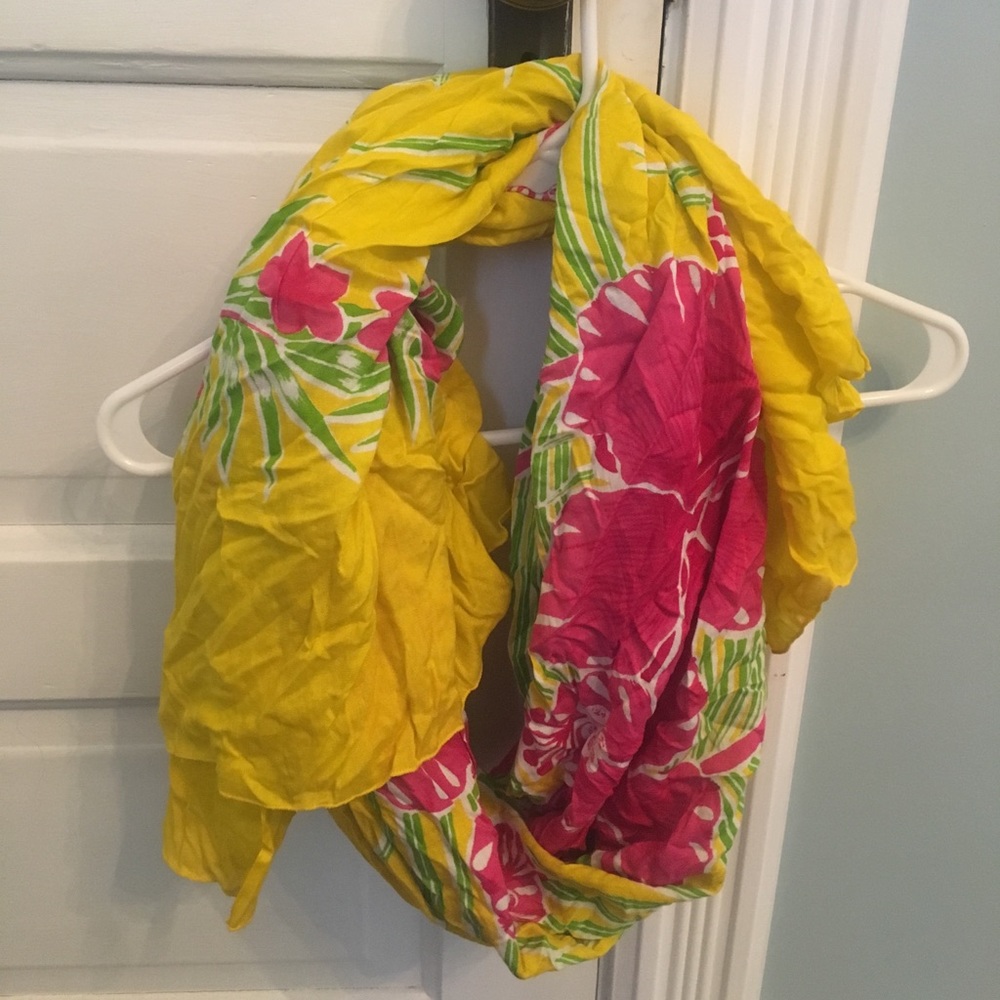 Hand made scarf from Indonesia